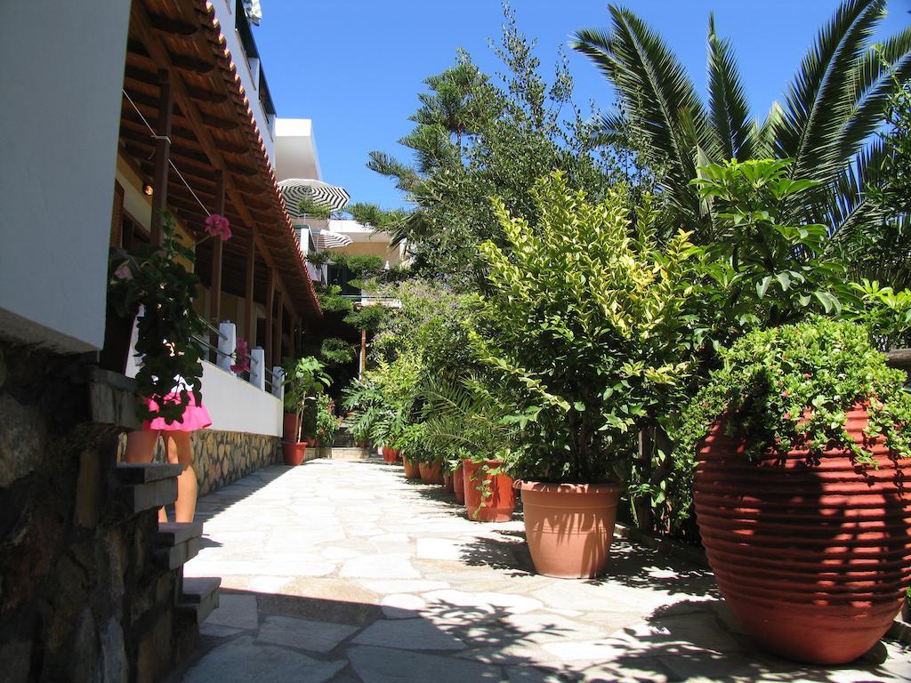 Gioula'S Residence Patitiri  Exterior photo